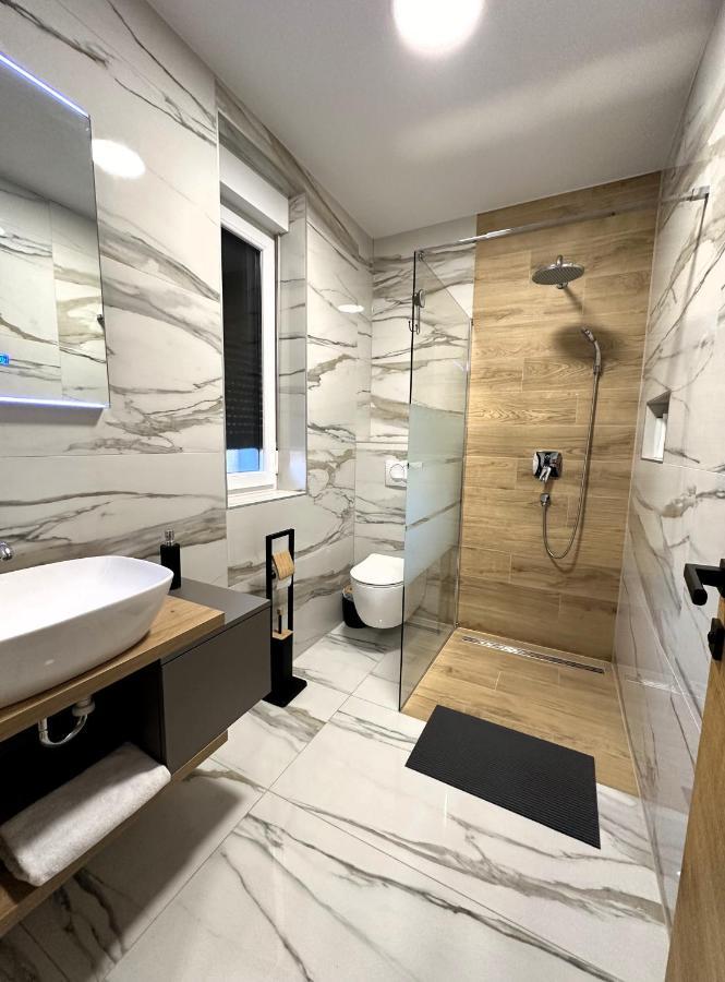 Rooms Slavonski Brod Exterior foto